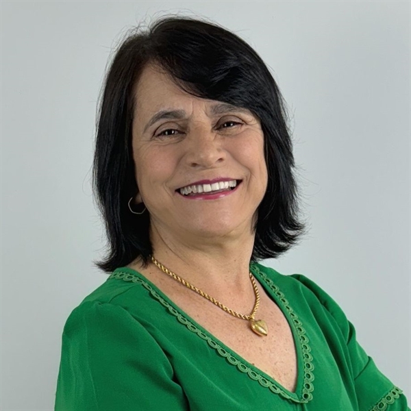 Ivete Otoni Santa Bárbara de Abreu